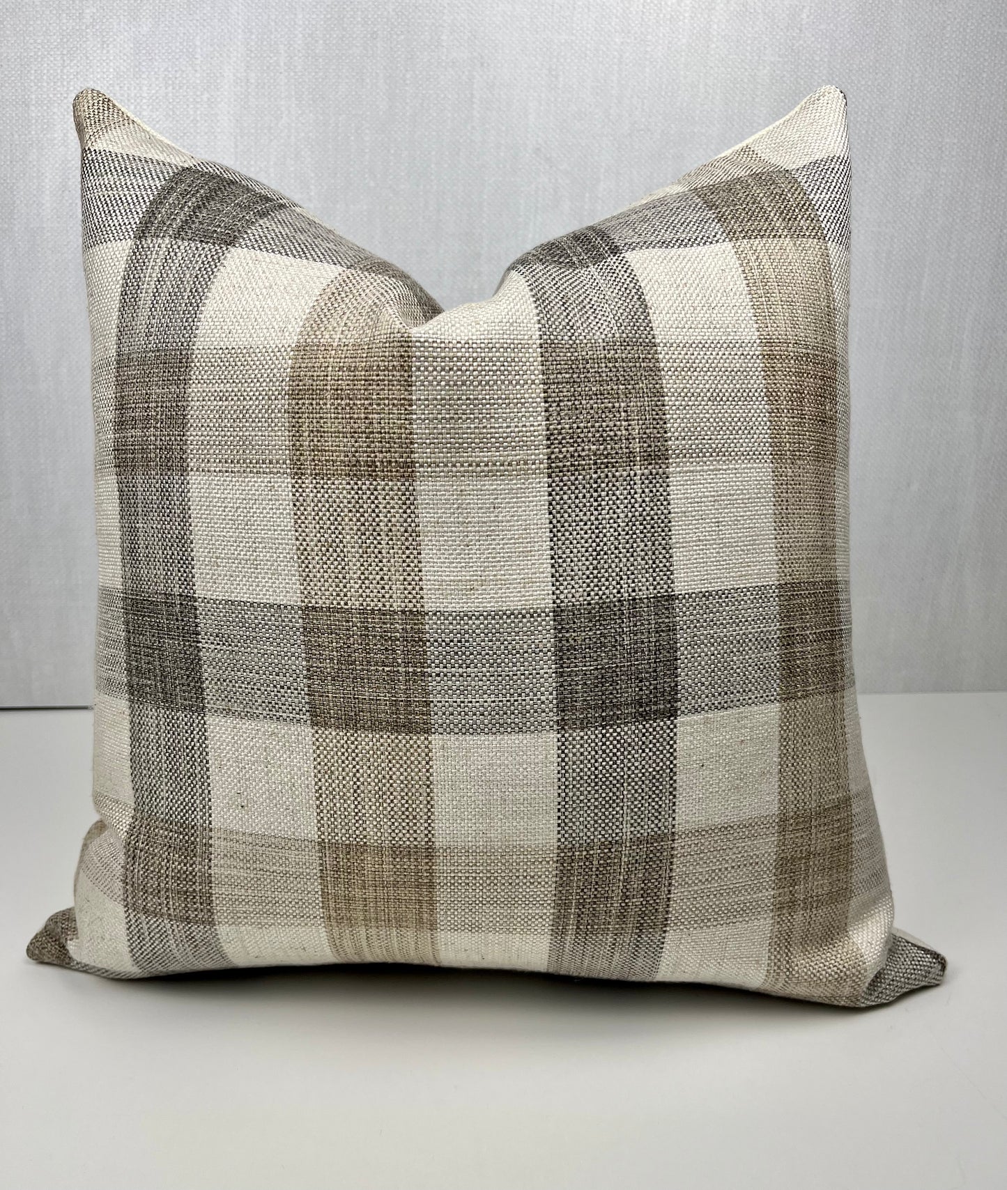 Beatrice Plaid / Checkered Pillow Cover