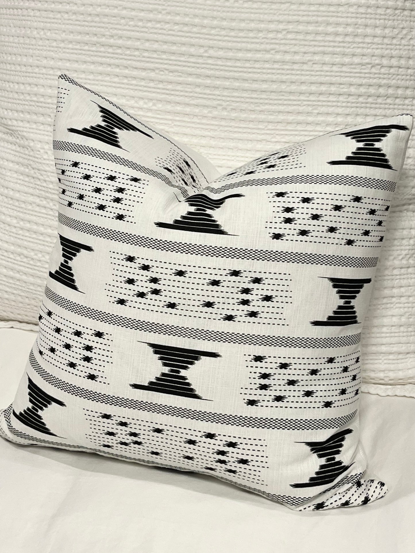 Mae White with Black Geometric Accents Throw Pillow Cover