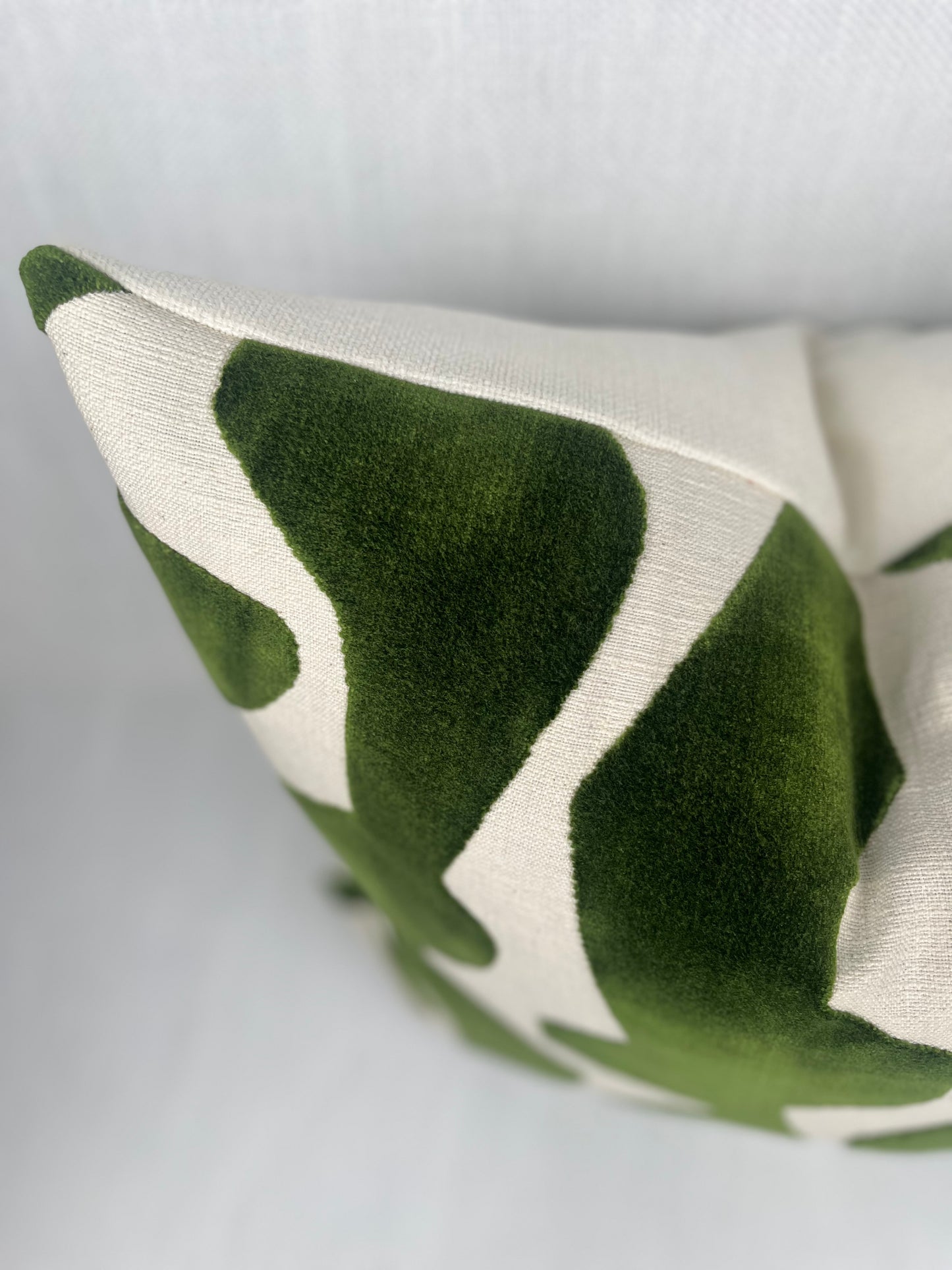 Green Velvet Abstract Pillow Cover - Wavy Pattern